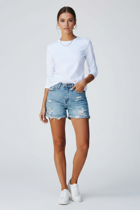 Mujer Denim Shorts con Distressed Surface y Fringe Hem