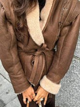 Mujer Fur-Lined Cinturóned Abrigo con Shearling Trim