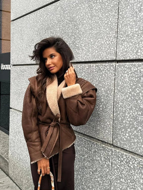 Mujer Fur-Lined Cinturóned Abrigo con Shearling Trim
