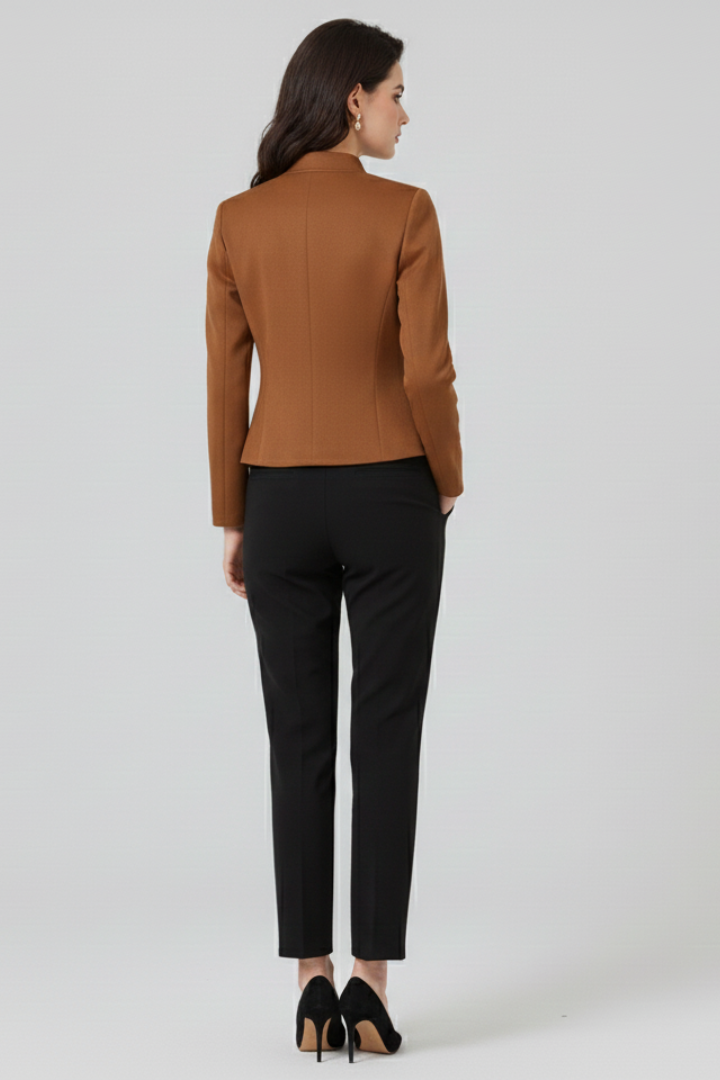 Mujer blazer con Stand cuello y botón Detailing