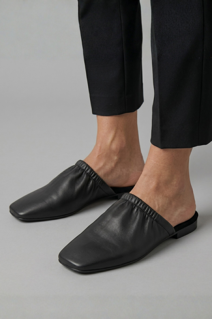 Mujer de Efecto Piel Mule Zapatos con Cap Toe y Sin Cordones