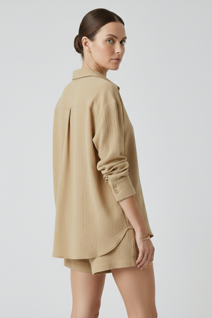 Women’s Two-Piece conjunto con Collared camisa y Shorts