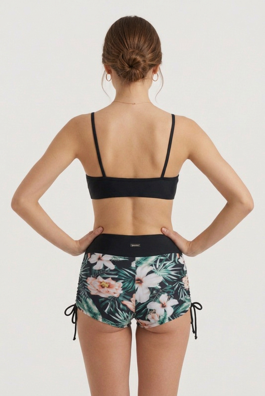 Mujer Two-Piece Swim conjunto con Ruched Drawstring top y Floral Shorts