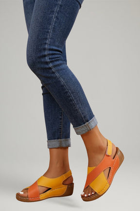 Mujer Walking Sandalias con Adjustable Straps y Cushioned Insole
